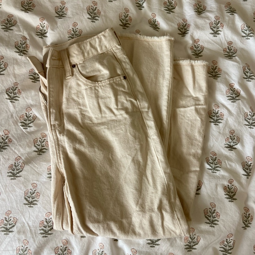Old Navy Girl’s High Rise Slouchy Straight Cream Denim